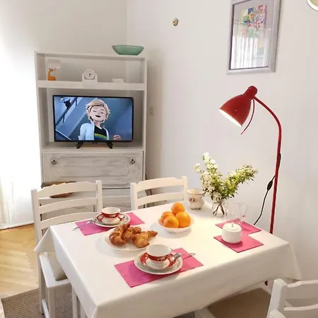 Apartament Apartman Ana *